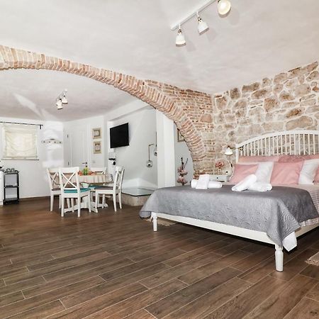 Cozy Apartment Mari Rovinj Exterior foto