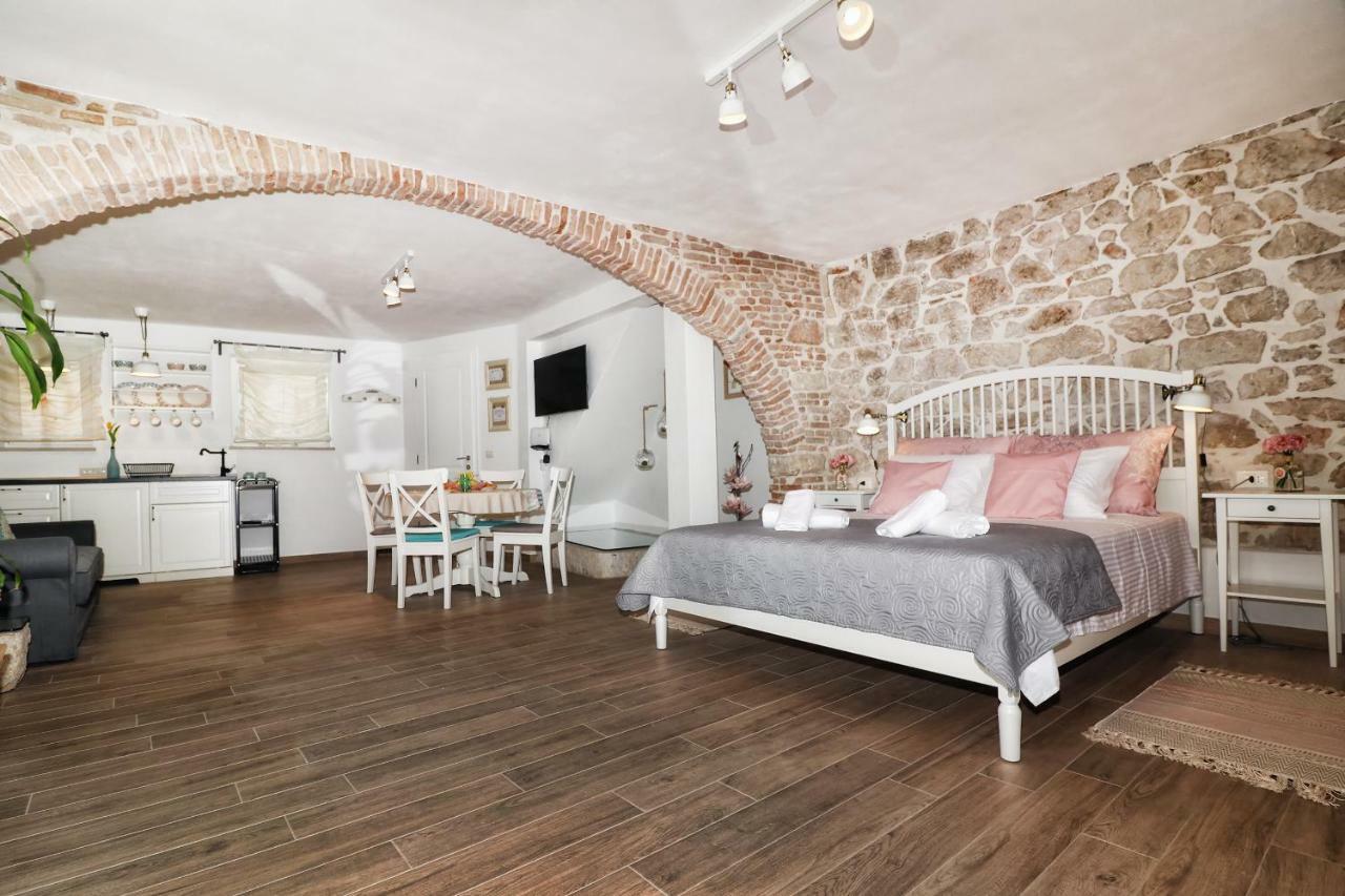 Cozy Apartment Mari Rovinj Exterior foto
